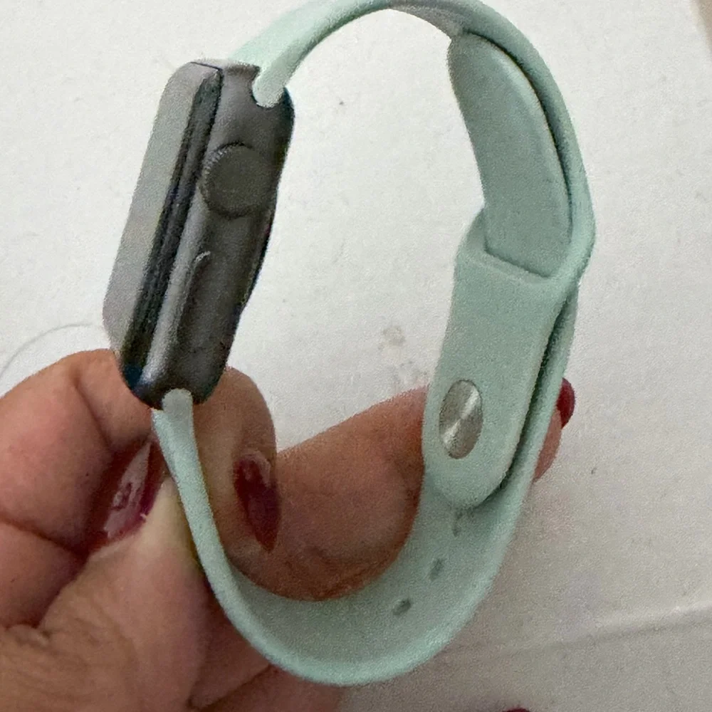 Apple watch series 3-38mm